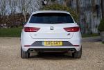 Seat Leon ST Cupra 300 2017 года (UK)